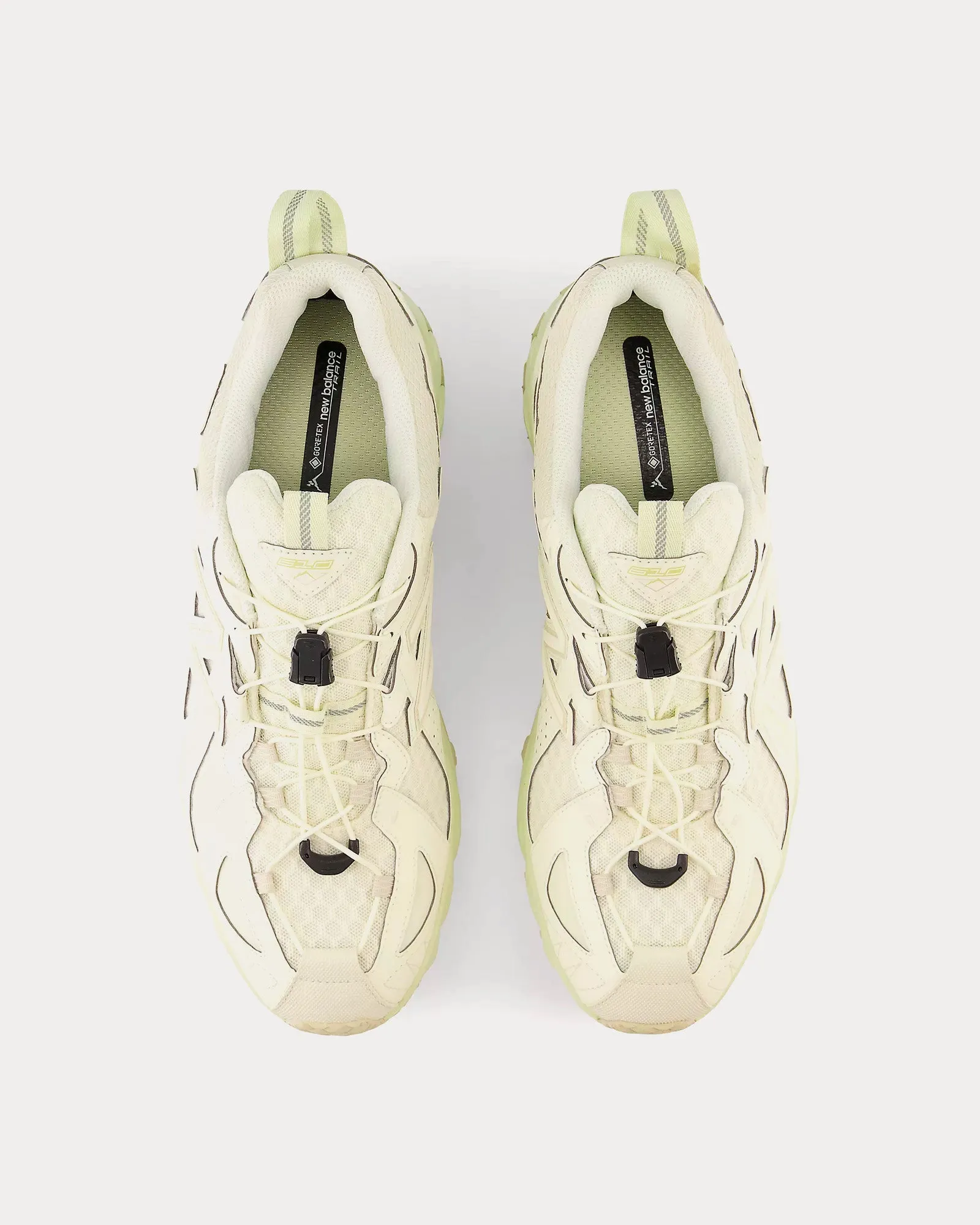 610Xv1 Raw Cashew / Pistachio Butter / Turtledove Low Top Sneakers