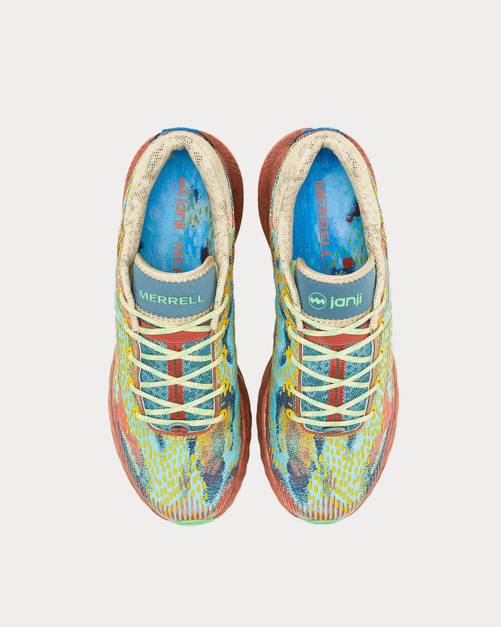 Agility Peak 5 Gawaa Running Shoes