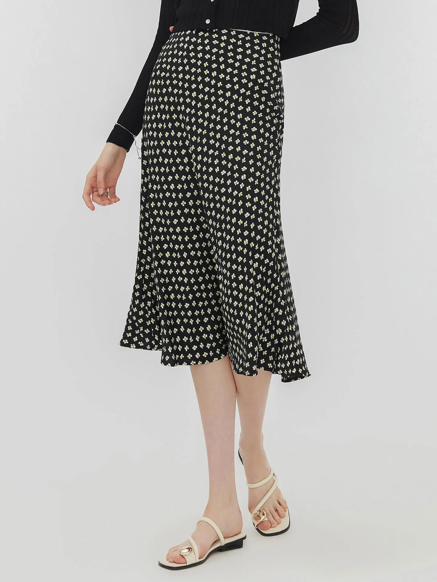 Black Printed Flowy Midi Skirt