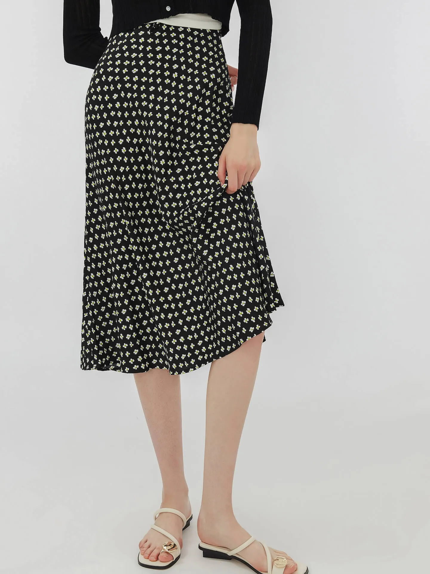 Black Printed Flowy Midi Skirt