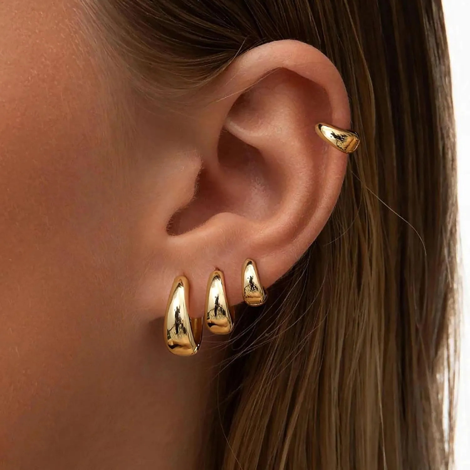 Chunky Gold Huggie Hoop Earrings Set for Women, Small Sterling Silver Cartilage Earring for Multiple Piercing 14K Plated Hypoallergenic Trendy Jewelry, Dainty Thick Stack Earing for Womens Gift