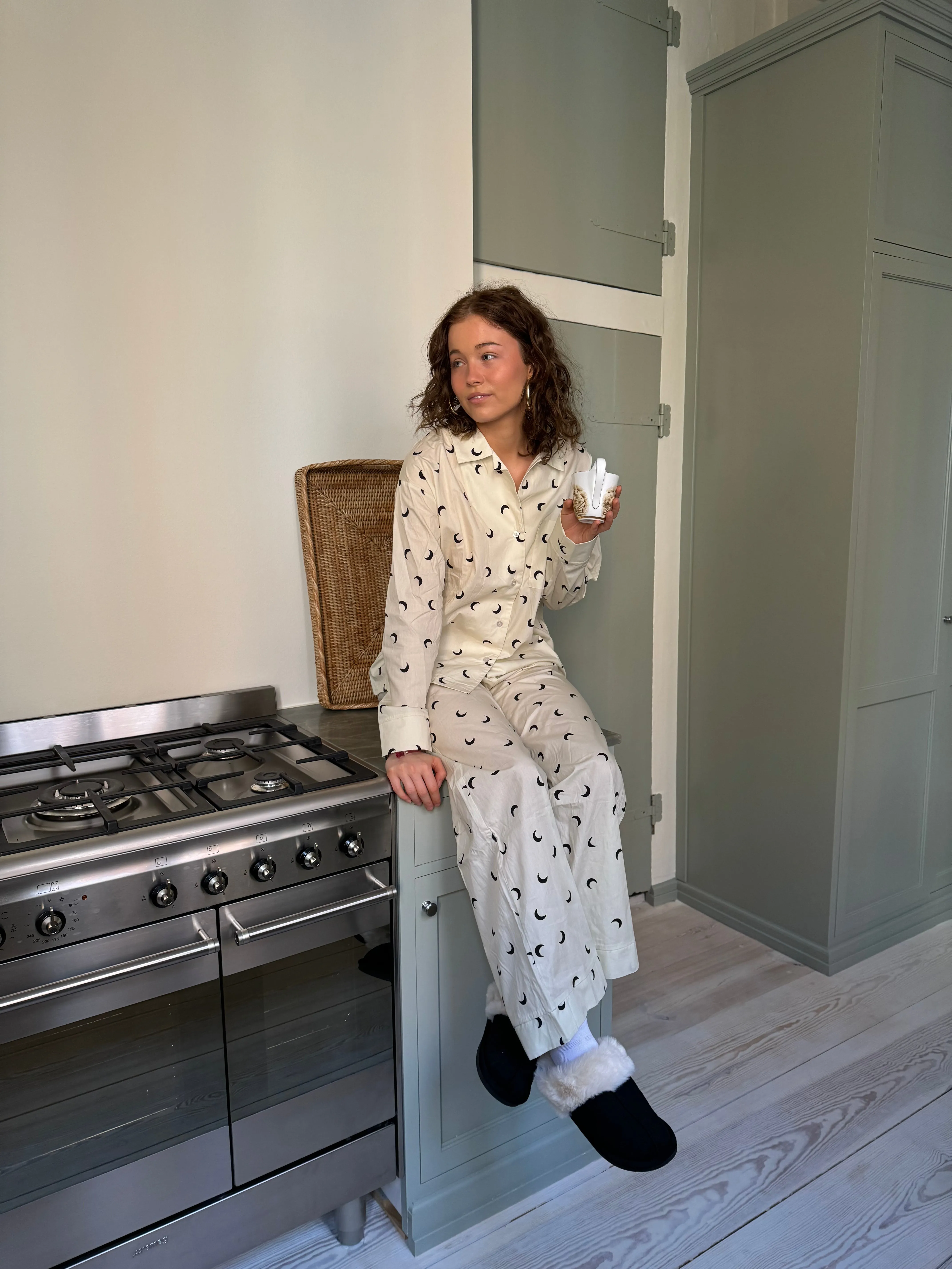 Kyla pyjamas shirt with moons - Beige