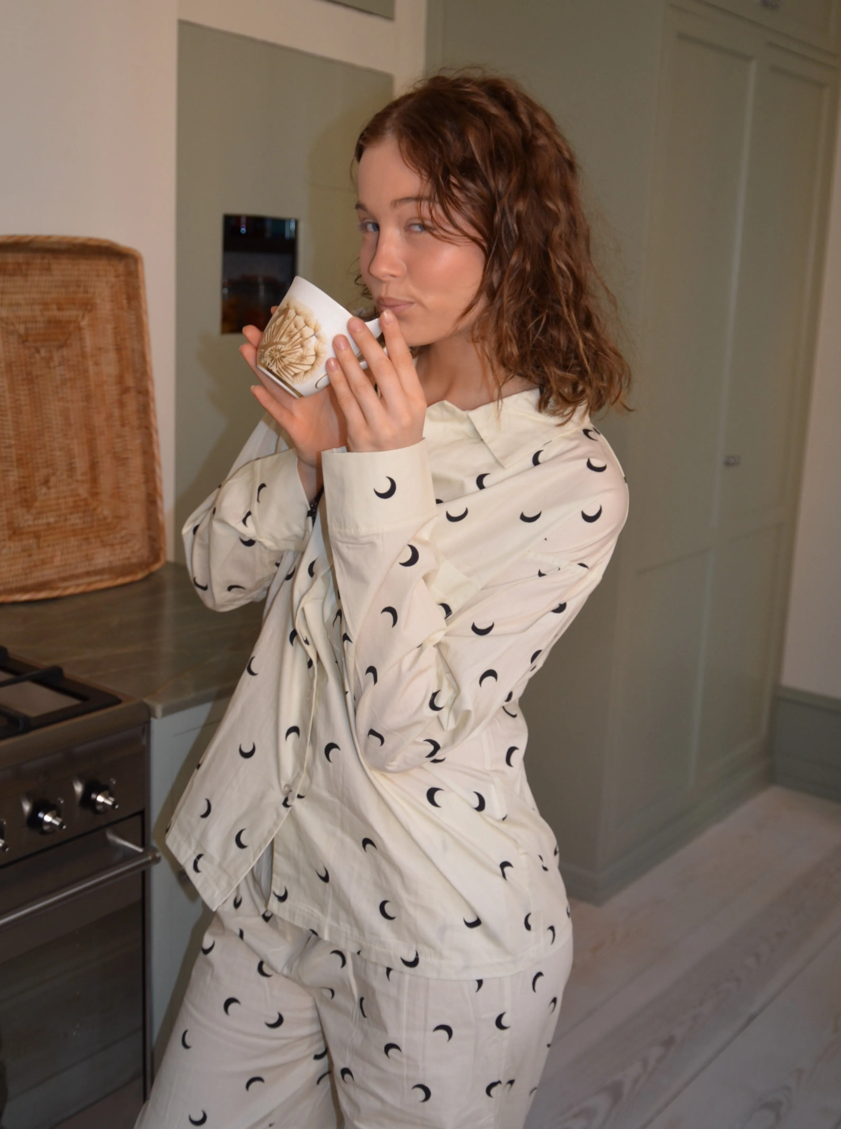 Kyla pyjamas shirt with moons - Beige